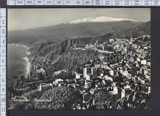 Collezionismo di cartoline postali